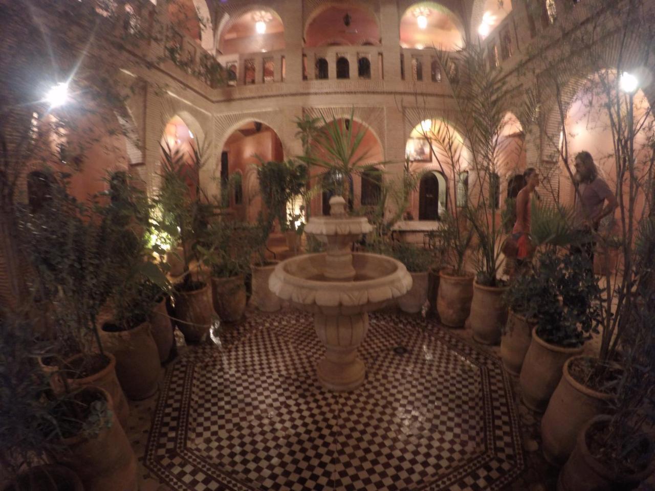Hotel Wissam Marrakesh Bagian luar foto